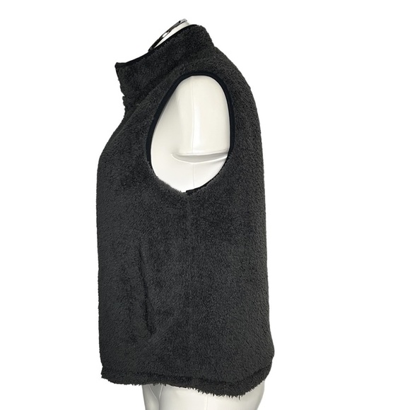 BUFFALO David Bitton Reversible Red Buffalo Plaid Fleece Vest Youth Size L 14/16 - Picture 8 of 16